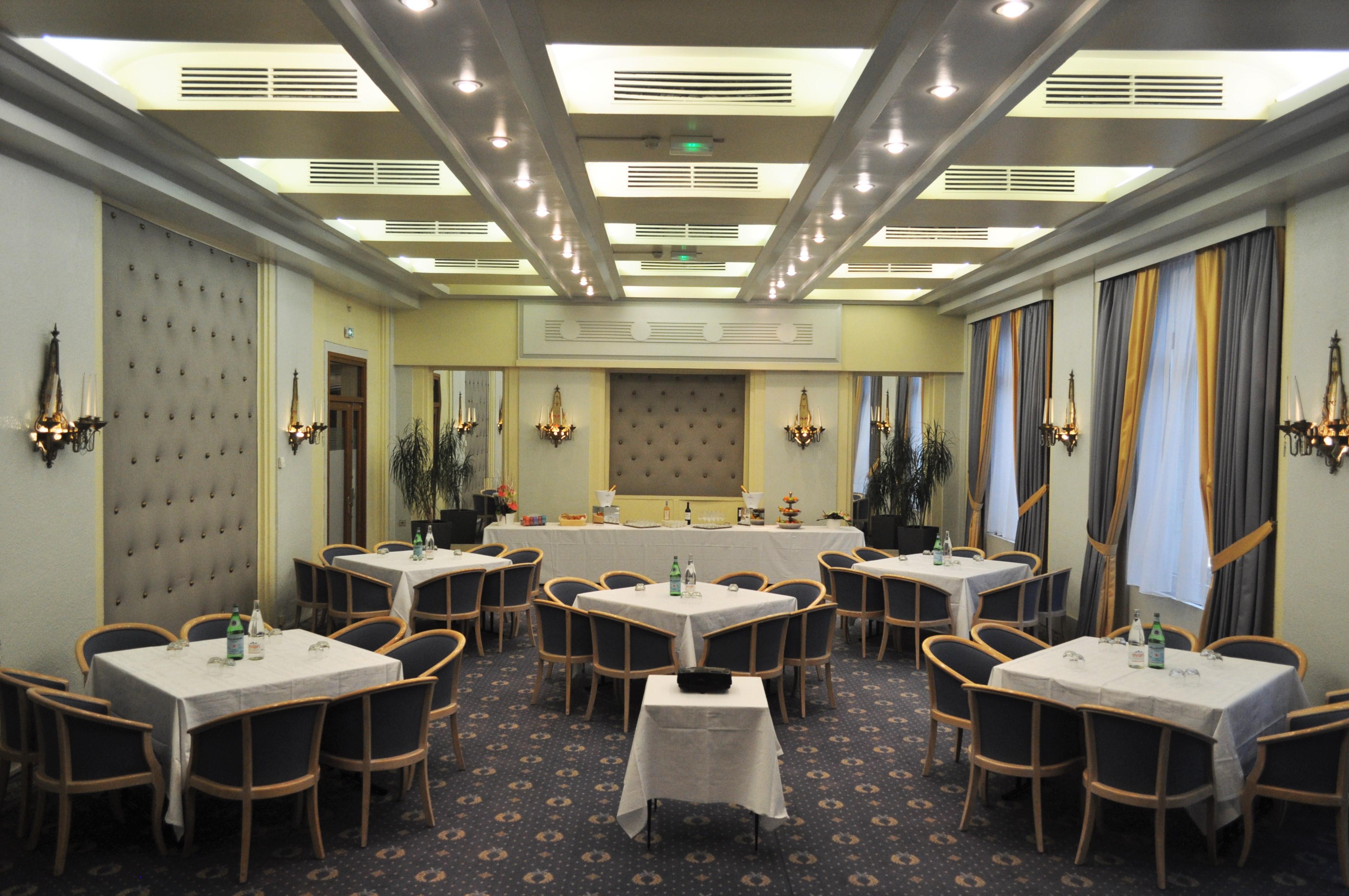 Grand Hotel Bellevue - Grand Place Lille Exterior foto